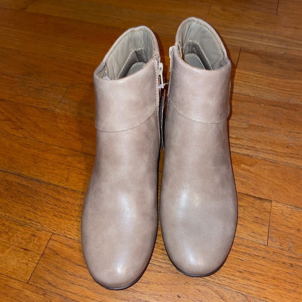 Ankle high boots